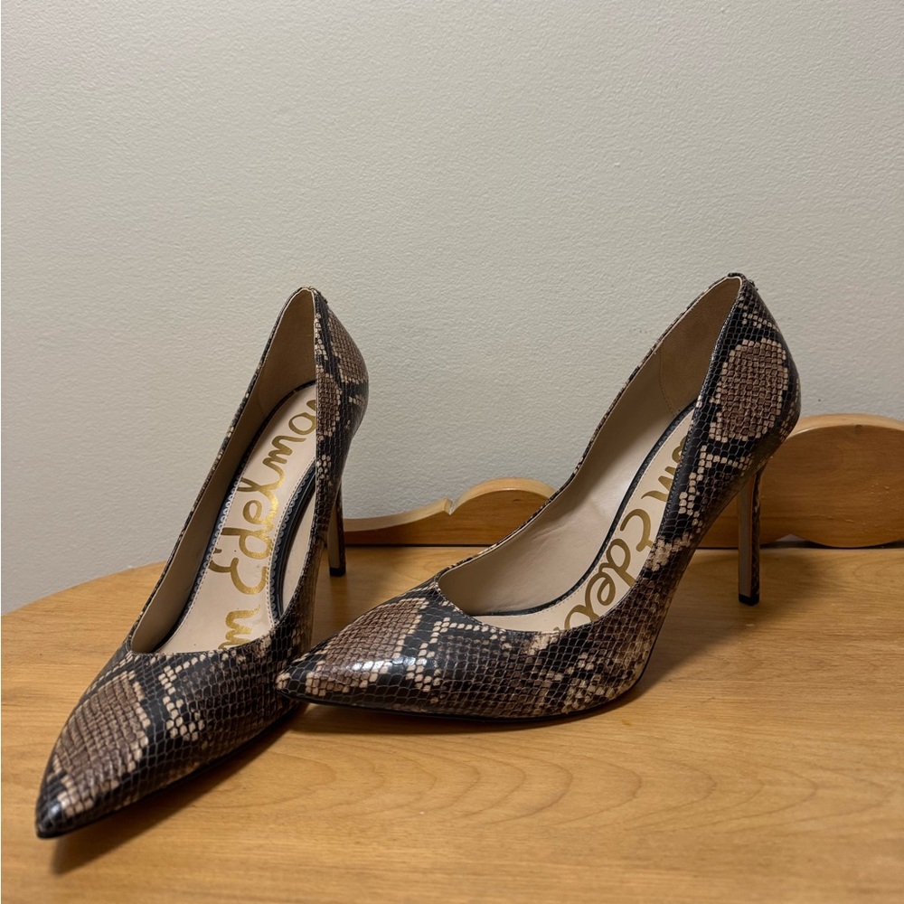 New Sam Edelman Hazel snake skin pumps, size 14 (rare extended size)